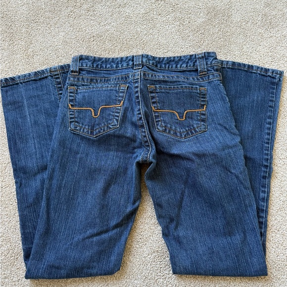 Kimes Ranch Betty - Picture 4 of 4